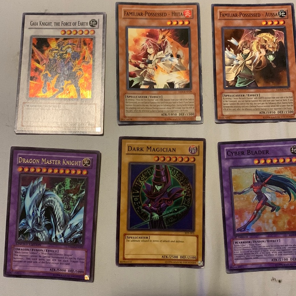 Set of 10 YuGiOh! cards